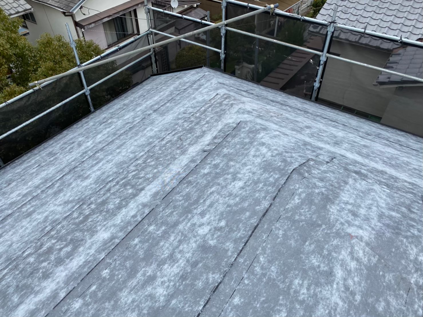 防水紙設置粘着式